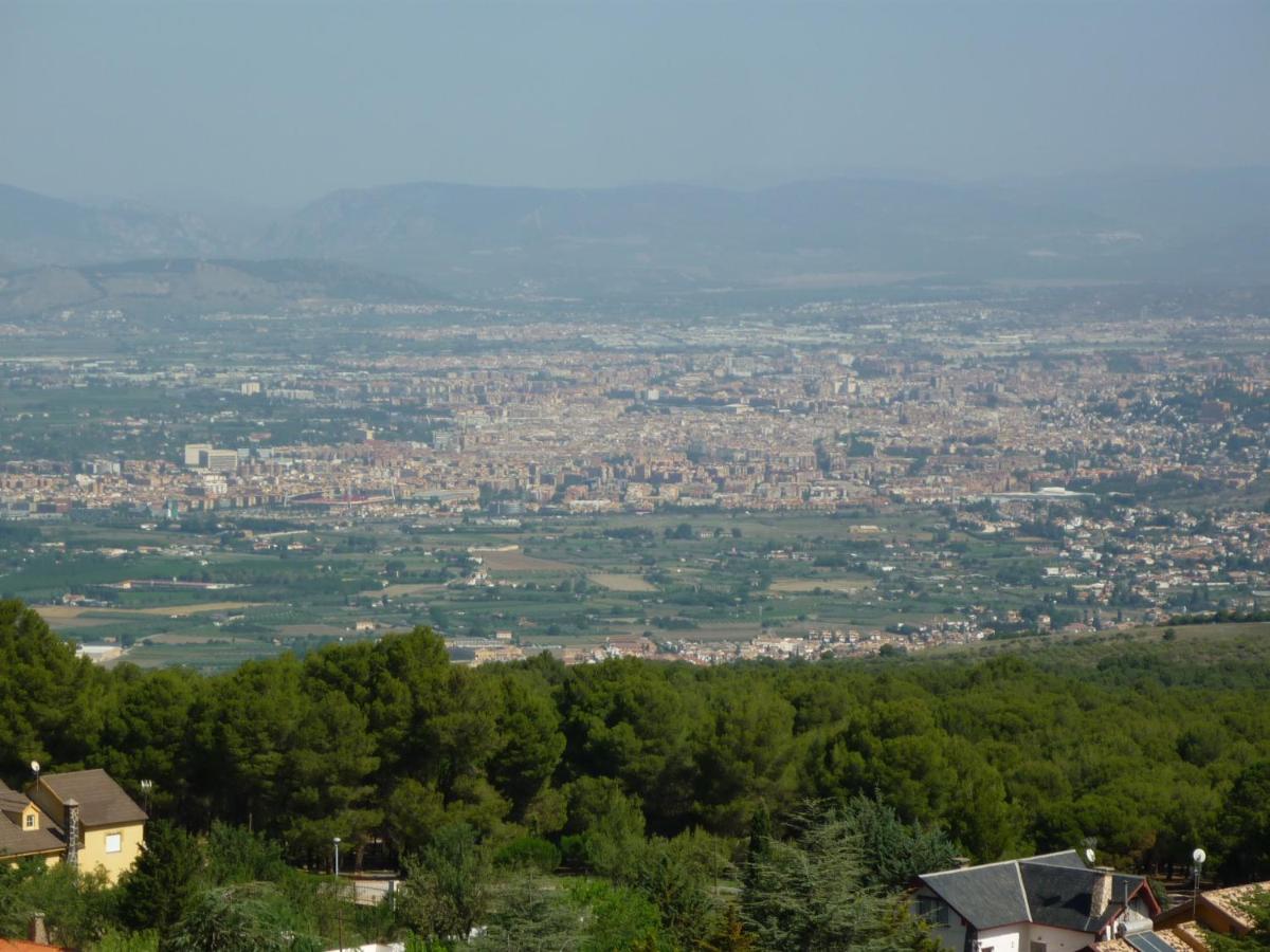 Acogedor Apartamento Privado Con Fantasticas Vistas La Zubia  Extérieur photo